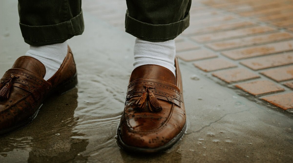 How to Dry Shoes The Ultimate Guide to Dry Wet Shoes Fast and Easily