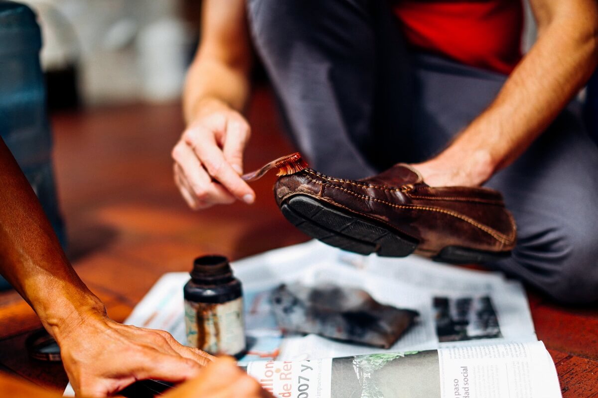 How to Clean & Maintain Shoes in Daily Life: The Beginner's Guide